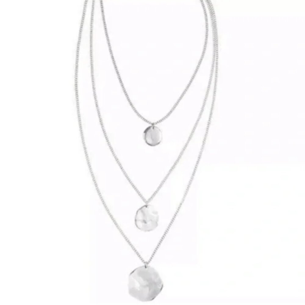 NEW Chloe + Isabel Three Row Paillette Graduated Pendant N150S